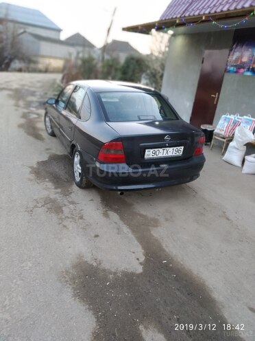 Opel Vectra 1998, 204,000 km - 0.2 l - Lənkəran