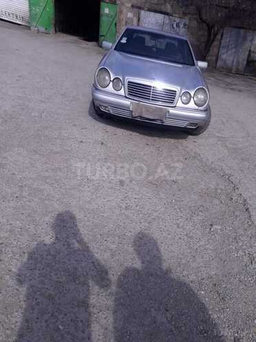 Mercedes E 220 1997, 400,000 km - 2.2 l - Bakı