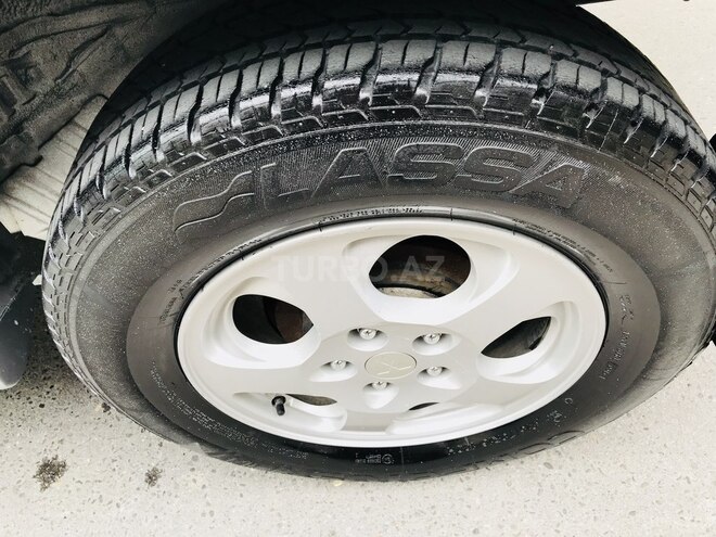 Mitsubishi Pajero io 2003, 162,000 km - 2.0 l - Sumqayıt