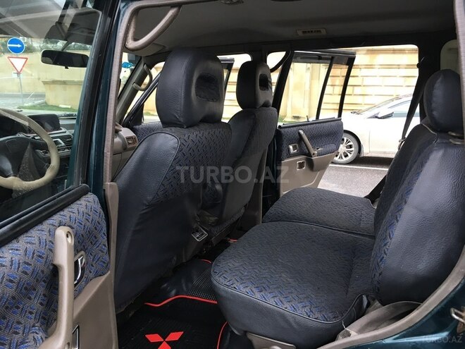 Mitsubishi Pajero 2000, 373,000 km - 2.8 л - Bakı