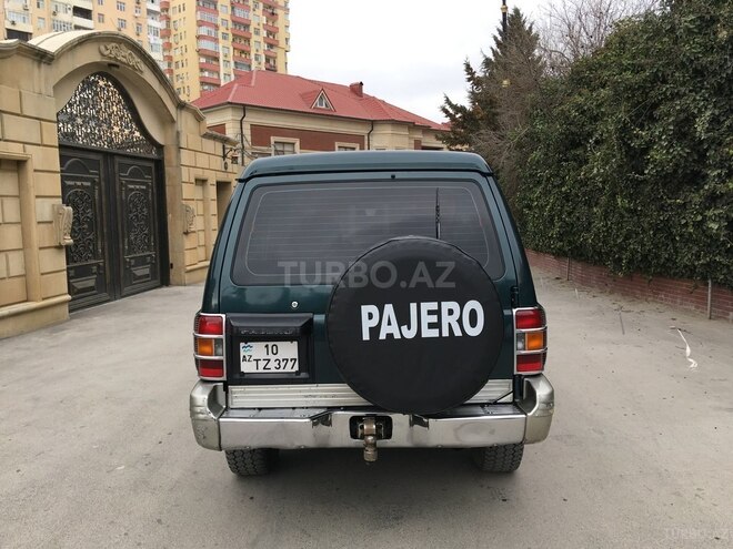 Mitsubishi Pajero 2000, 373,000 km - 2.8 л - Bakı