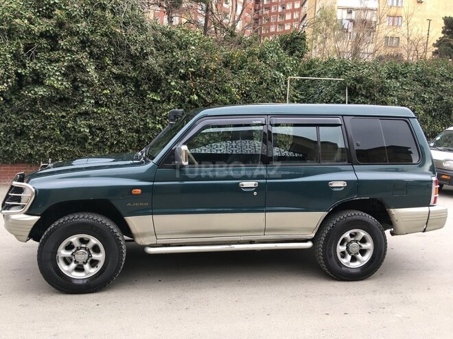 Mitsubishi Pajero 2000, 373,000 km - 2.8 л - Bakı
