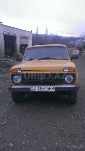 LADA (VAZ) Niva 1983, 186,000 km - 1.7 l - Qusar