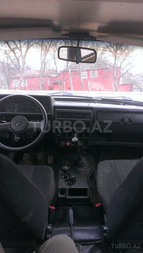 LADA (VAZ) Niva 1983, 186,000 km - 1.7 l - Qusar