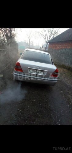 Mercedes 200 1995, 332,700 km - 0.2 l - Balakən