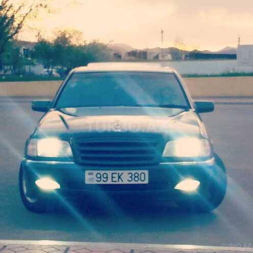 Mercedes C 240 1999, 293,500 km - 2.4 л - Bakı