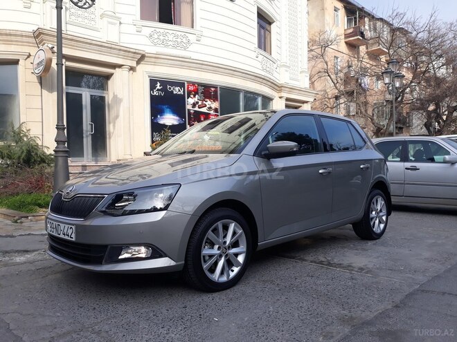 Skoda Fabia 2016, 20,000 km - 1.2 л - Bakı