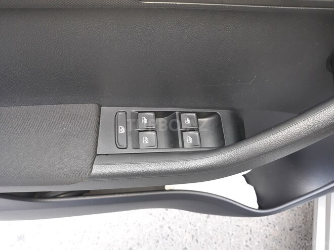 Skoda Fabia 2016, 20,000 km - 1.2 л - Bakı