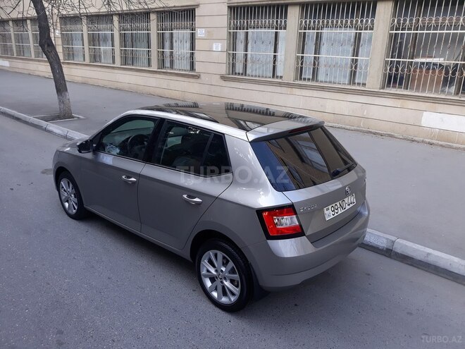 Skoda Fabia 2016, 20,000 km - 1.2 л - Bakı