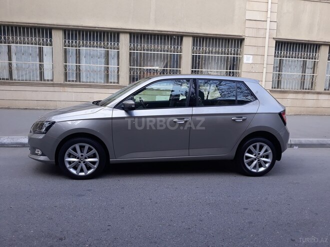 Skoda Fabia 2016, 20,000 km - 1.2 л - Bakı