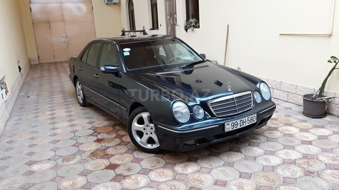Mercedes E 200 1999, 296,257 km - 2.0 л - Gəncə