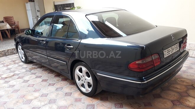 Mercedes E 200 1999, 296,257 km - 2.0 л - Gəncə