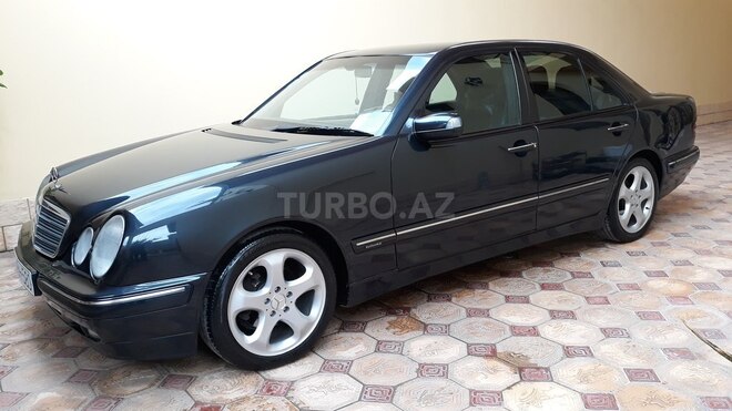Mercedes E 200 1999, 296,257 km - 2.0 л - Gəncə