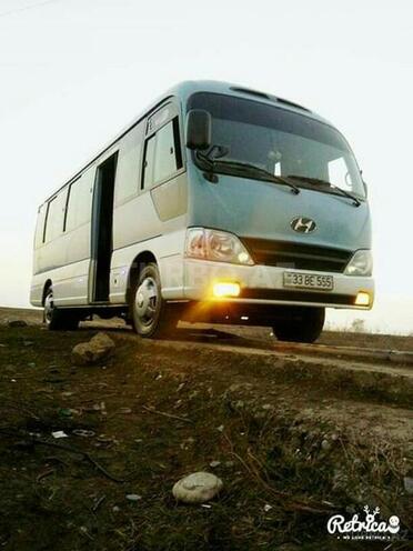 Hyundai County 2010, 750,000 km - 4.0 l - Bakı