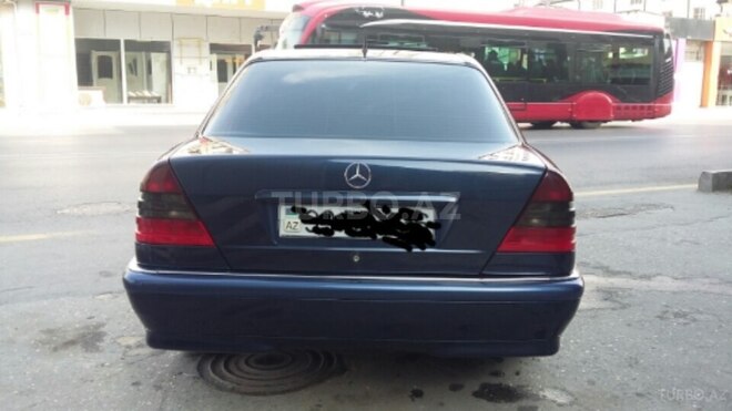 Mercedes C 180 1998, 295,000 km - 1.8 l - Bakı