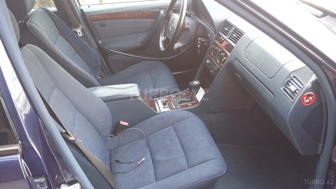 Mercedes C 180 1998, 295,000 km - 1.8 l - Bakı