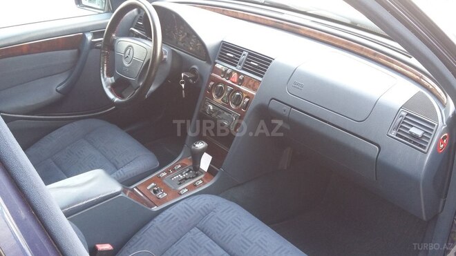 Mercedes C 180 1998, 295,000 km - 1.8 l - Bakı