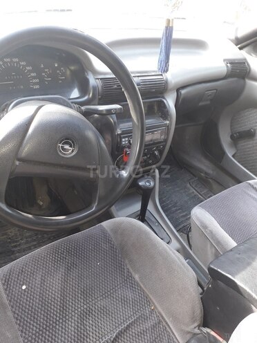 Opel Astra 1994, 352,000 km - 1.6 l - Bakı