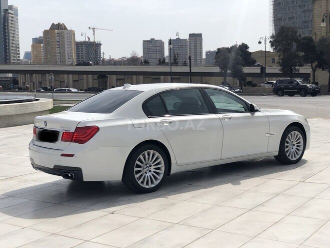 BMW 750 2012, 138,000 km - 4.4 l - Bakı
