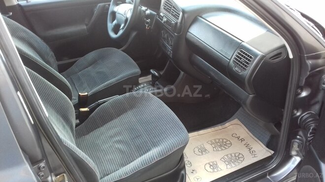 Volkswagen Golf 1994, 267,000 km - 2.0 l - Bakı
