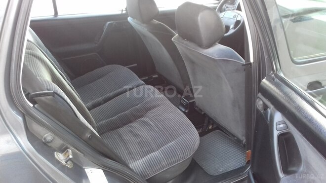 Volkswagen Golf 1994, 267,000 km - 2.0 l - Bakı