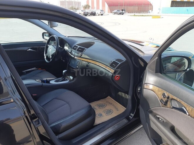 Mercedes E 240 2002, 271,000 km - 2.6 л - Bakı