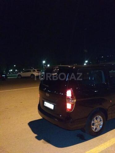 Hyundai H-1 2009, 398,000 km - 2.5 l - Bakı