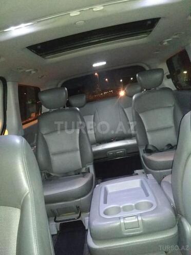 Hyundai H-1 2009, 398,000 km - 2.5 l - Bakı