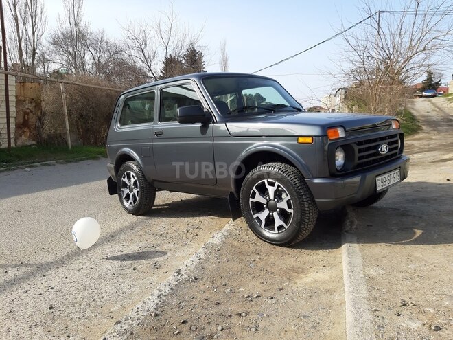LADA (VAZ) Niva 2018, 3,500 km - 1.7 l - Bakı