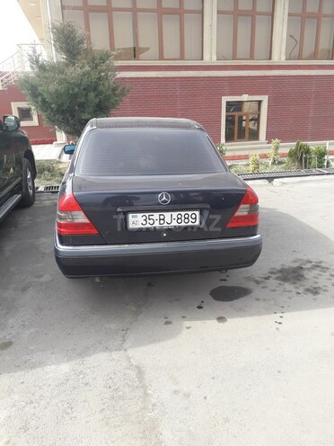 Mercedes C 200 1995, 320,000 km - 0.2 л - Qazax