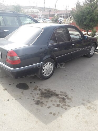 Mercedes C 200 1995, 320,000 km - 0.2 л - Qazax