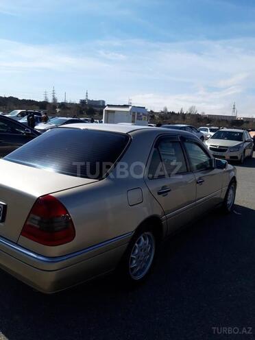Mercedes C 220 1995, 630,000 km - 2.2 l - Sabirabad