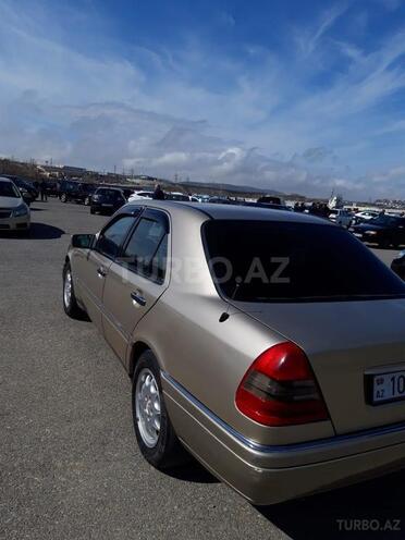 Mercedes C 220 1995, 630,000 km - 2.2 l - Sabirabad