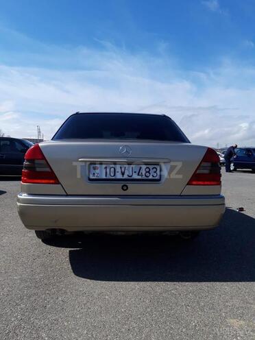 Mercedes C 220 1995, 630,000 km - 2.2 l - Sabirabad