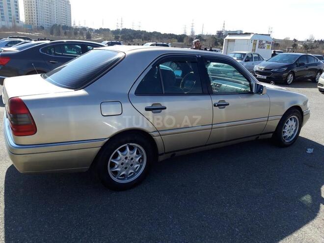 Mercedes C 220 1995, 630,000 km - 2.2 l - Sabirabad