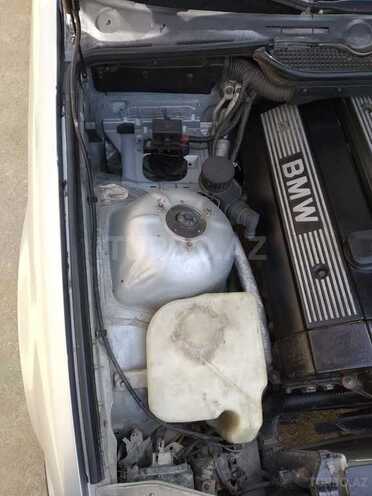 BMW 325 1995, 256,163 km - 2.5 l - Bakı