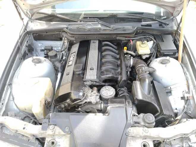 BMW 325 1995, 256,163 km - 2.5 l - Bakı