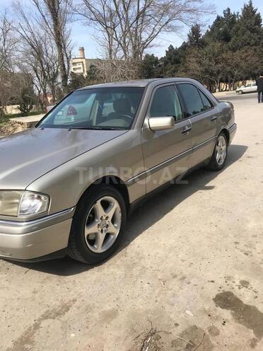 Mercedes C 180 1995, 292,000 km - 1.8 l - Bakı