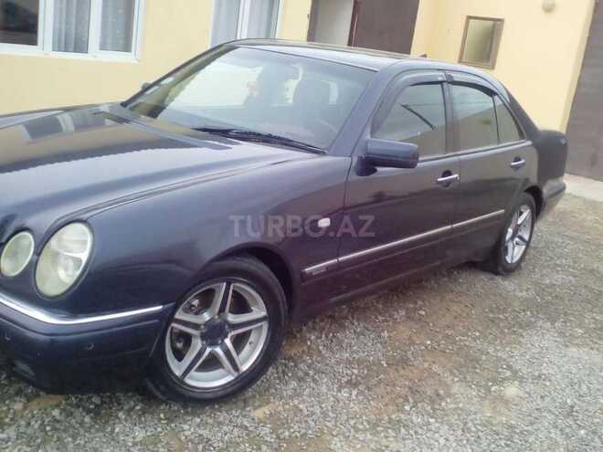 Mercedes E 230 1996, 250,000 km - 2.3 l - Bakı