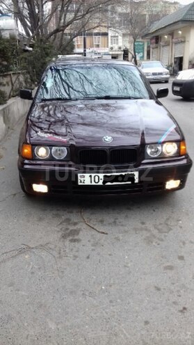 BMW 320 1992, 310,000 km - 2.0 л - Bakı