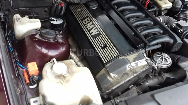 BMW 320 1992, 310,000 km - 2.0 л - Bakı