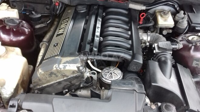 BMW 320 1992, 310,000 km - 2.0 л - Bakı