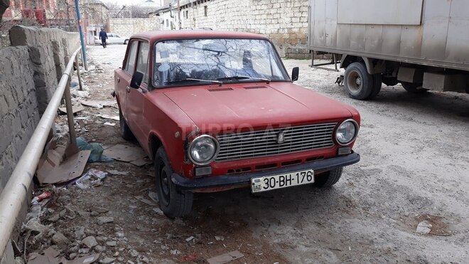 LADA (VAZ) 21011 1977, 999,999 km - 1.5 л - Bakı
