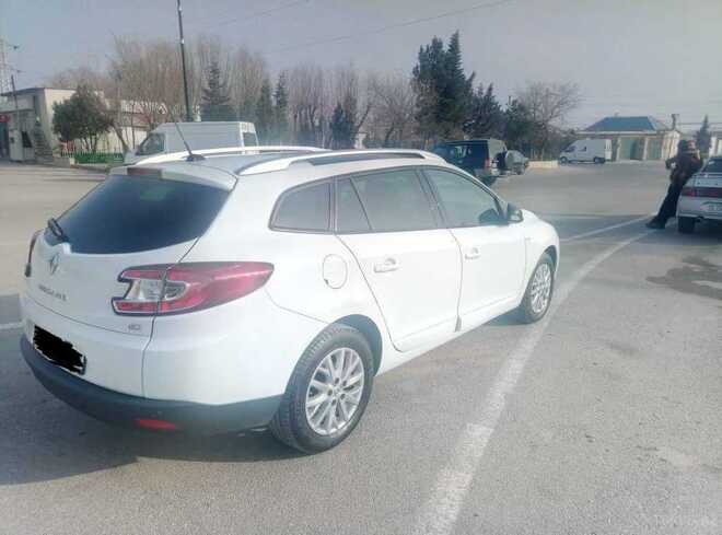 Renault Megane 2013, 170,000 km - 1.5 l - Sumqayıt