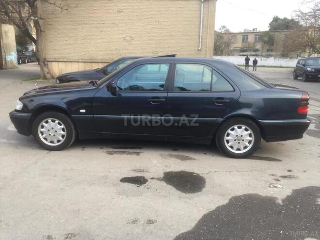 Mercedes C 200 1999, 190,000 km - 2.0 l - Bakı