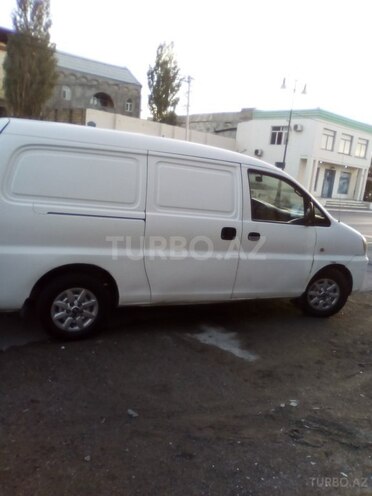 Hyundai H-1 2005, 180,000 km - 2.5 l - Bakı