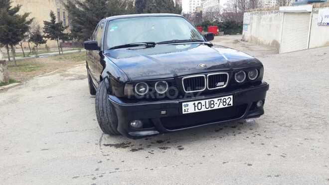 BMW 535 1993, 285,000 km - 4.4 l - Bakı