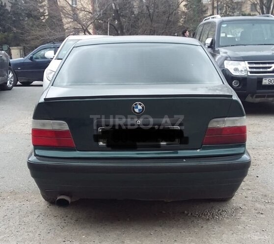 BMW 320 1993, 256,000 km - 2.0 l - Bakı