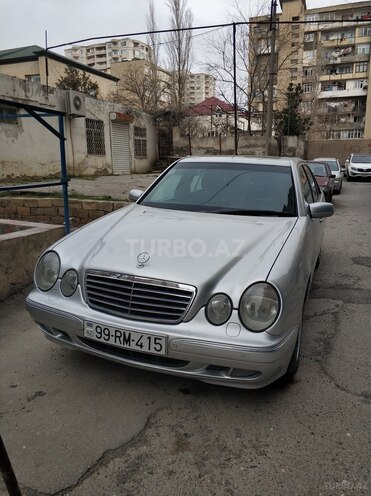 Mercedes E 320 1999, 241,000 km - 3.2 l - Bakı