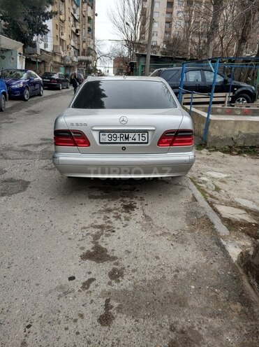 Mercedes E 320 1999, 241,000 km - 3.2 l - Bakı
